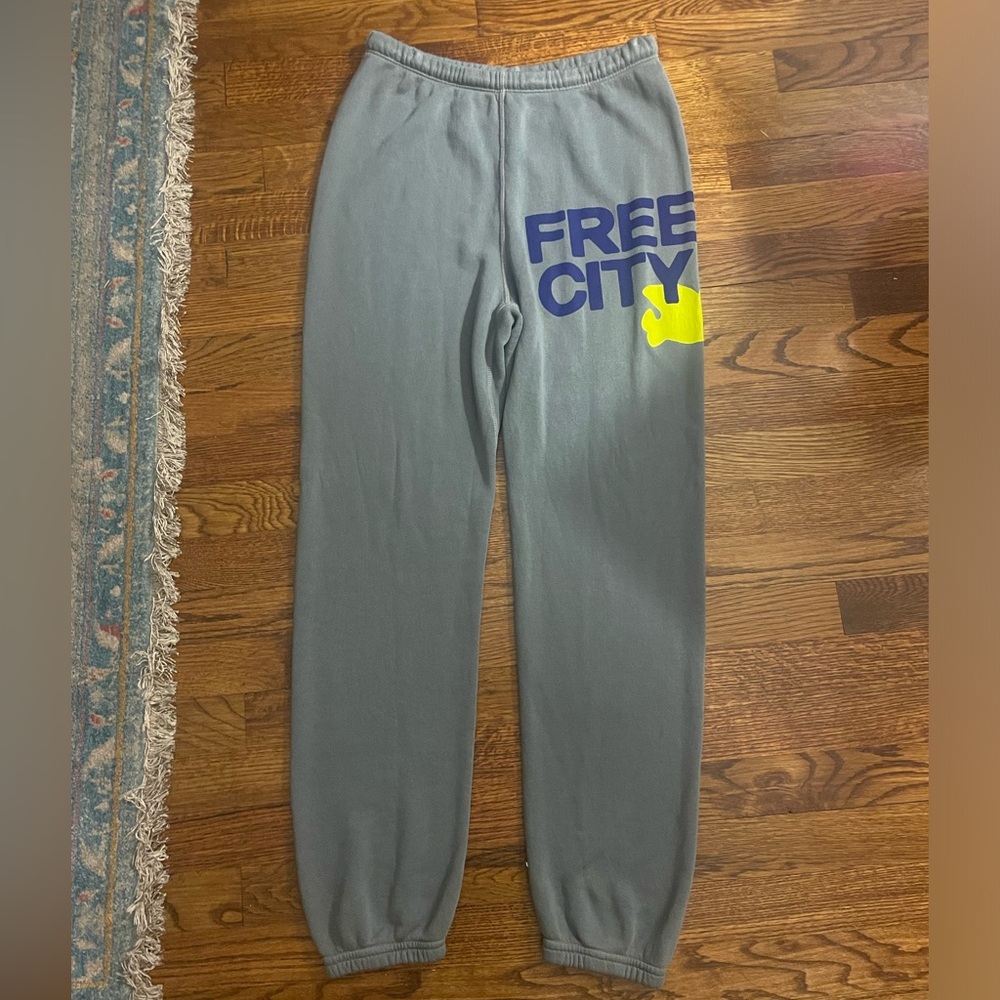 FreeCity sweatpants